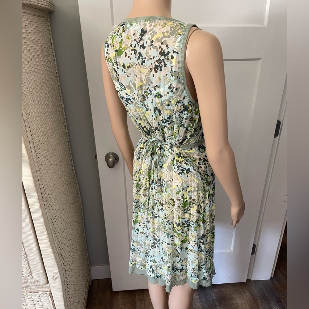 Sandwich Dress - Picture 7 of 9